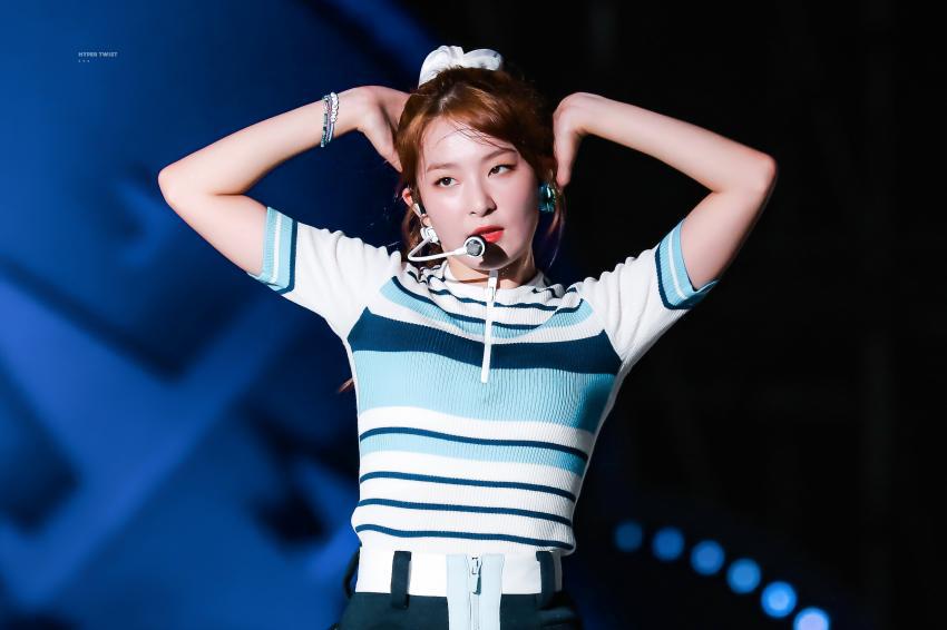 묶은 머리가 잘어울리는 슬기.jpgif | 인스티즈