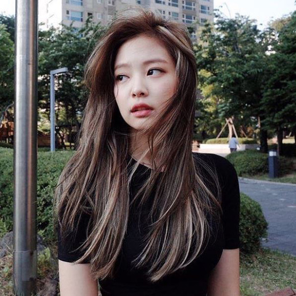 무대 뒤에서 더 빛나는 블랙핑크 제니의 일상사진.jpg | 인스티즈