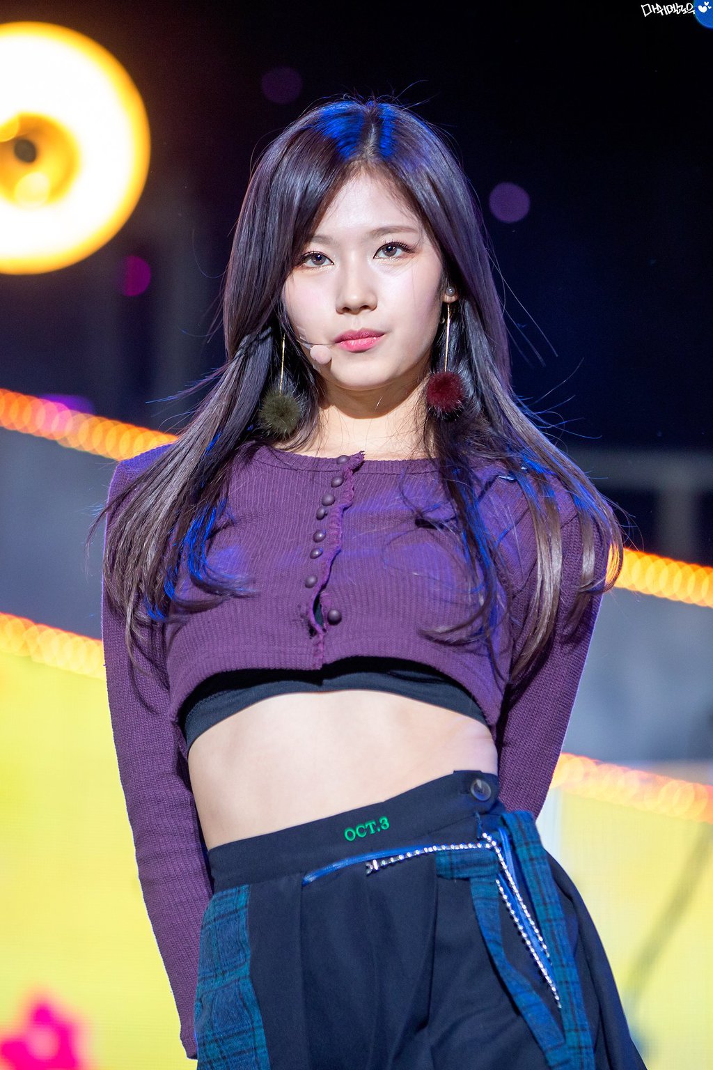  사람 홀린다고해서 사나 | 인스티즈