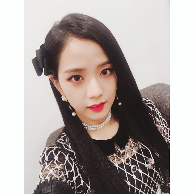 블랙핑크의 맏언니를 담당하는 지수 | 인스티즈