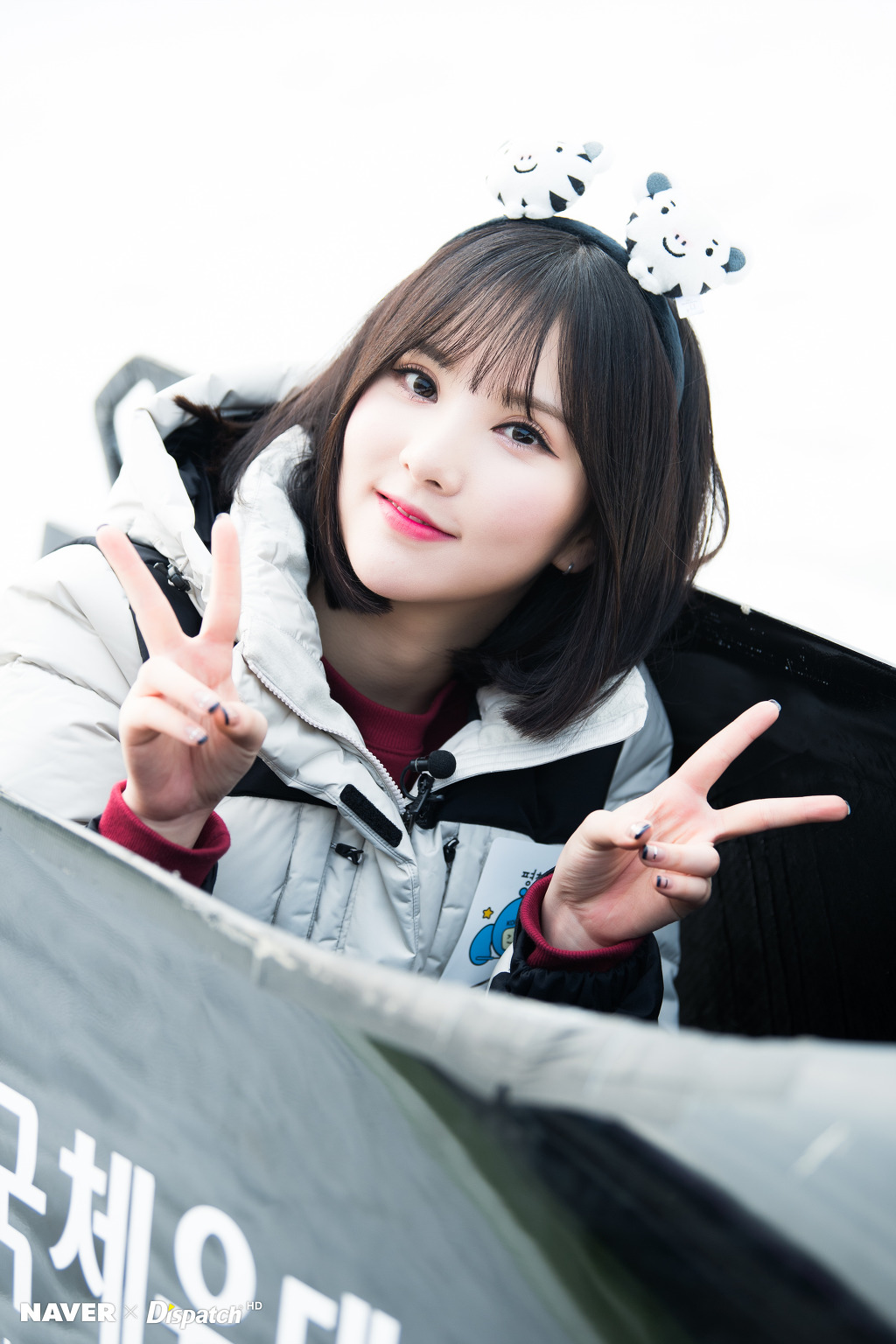 봅슬레이 체험하는 여자친구 은하와 예린.jpgif | 인스티즈
