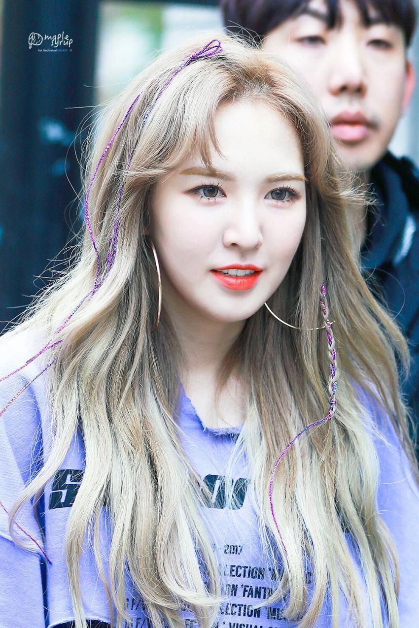 레드벨벳 뮤직뱅크 출근길 1 | 인스티즈