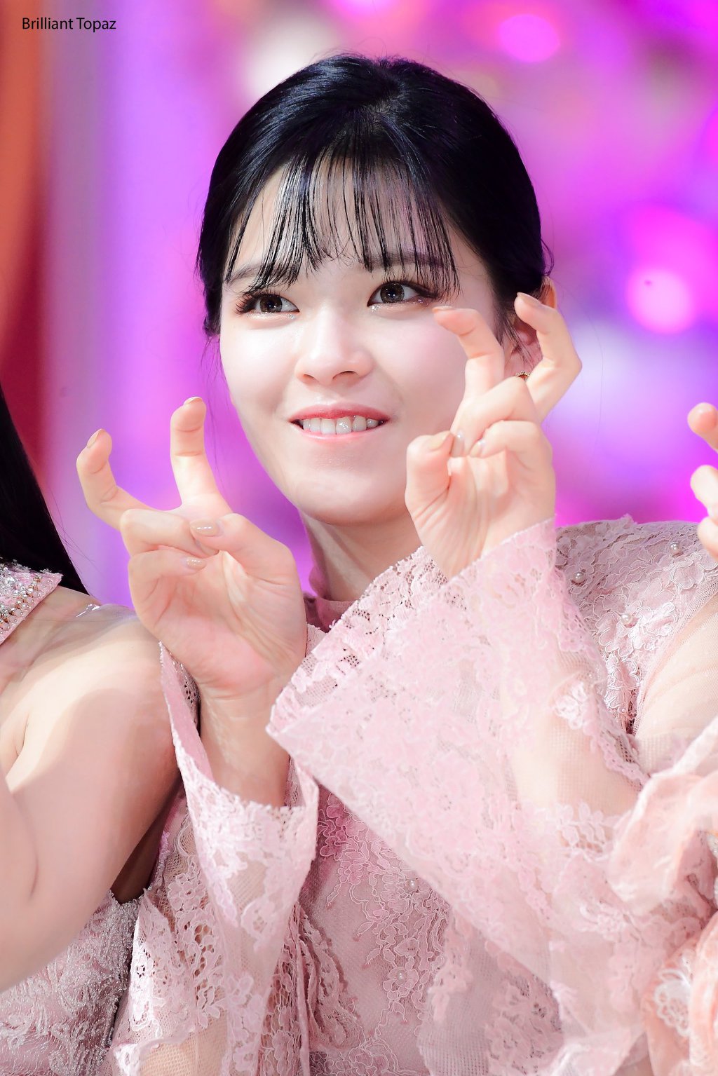 골든디스크 어워즈 트와이스 유정연.jpgif | 인스티즈