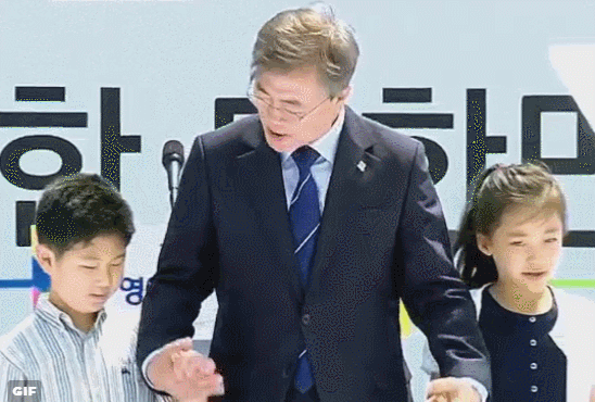 문재인대통령 극과극 사진.JPG | 인스티즈
