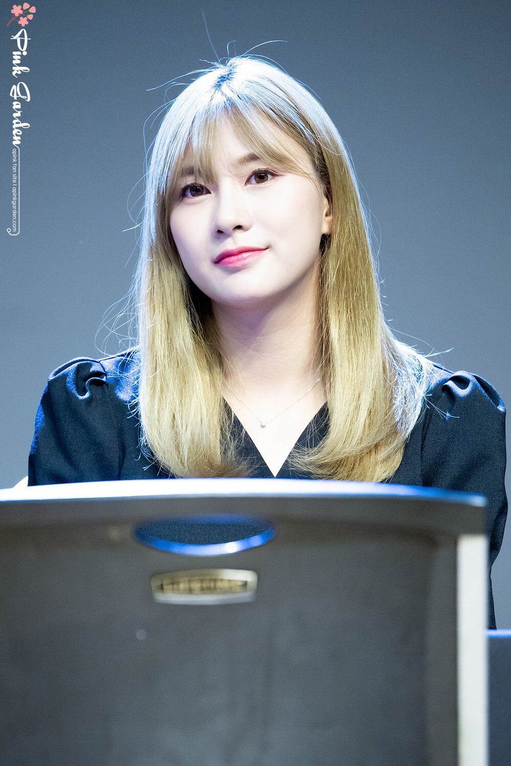 [에이핑크] 아몬드 초콜릿이 먹고싶어서 하영이 | 인스티즈