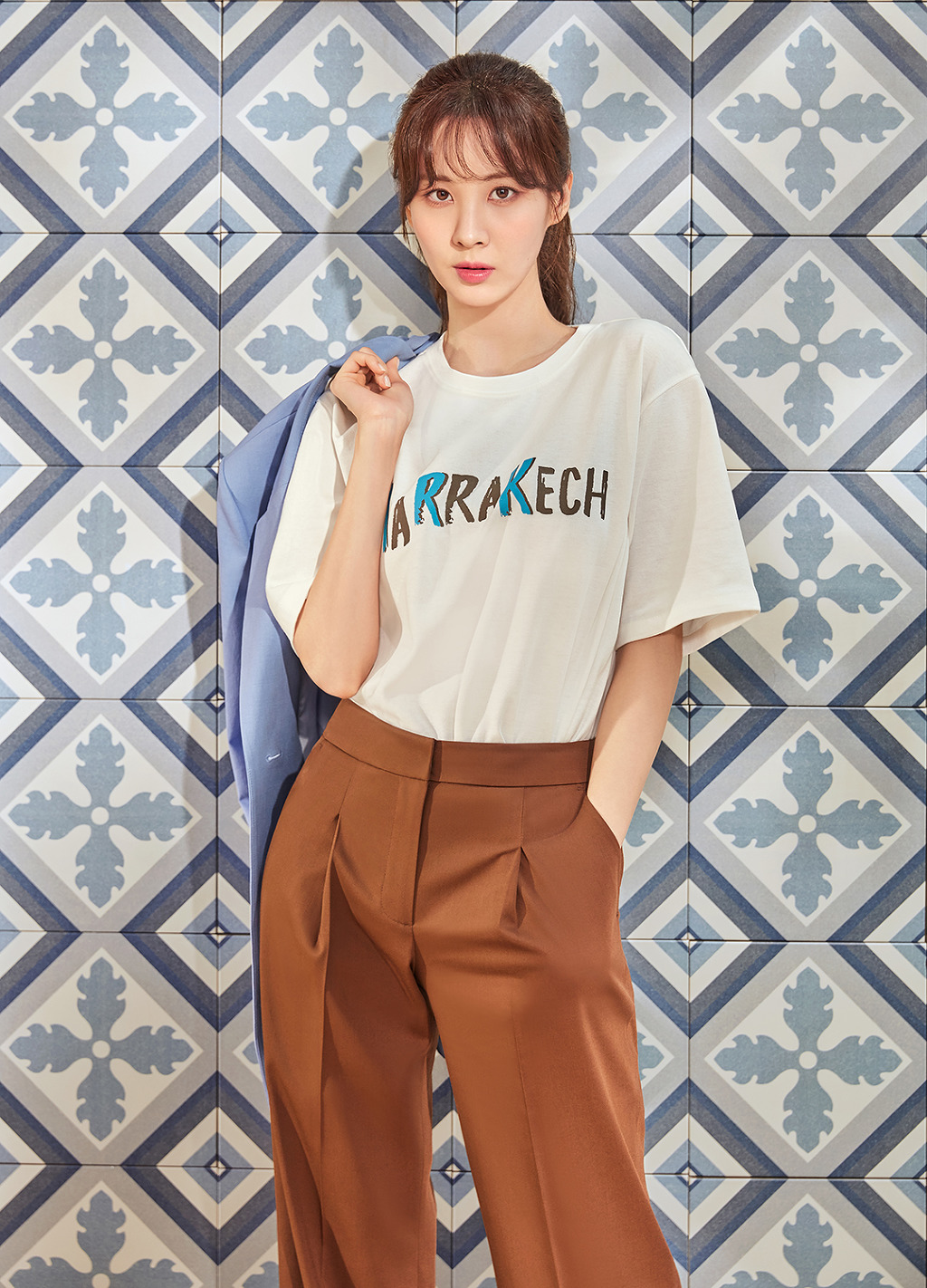 99B6BC4D5E4CDCC02D06FB