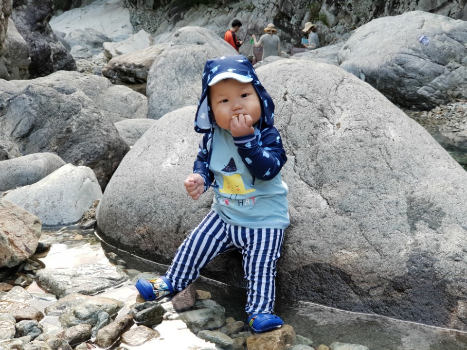민기네 이미지
