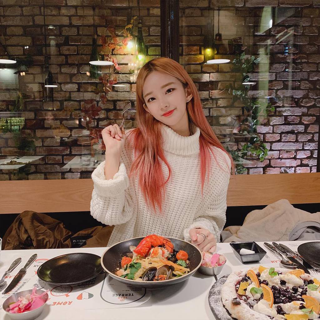 오늘자 김진아 치어리더 인스타 | 인스티즈