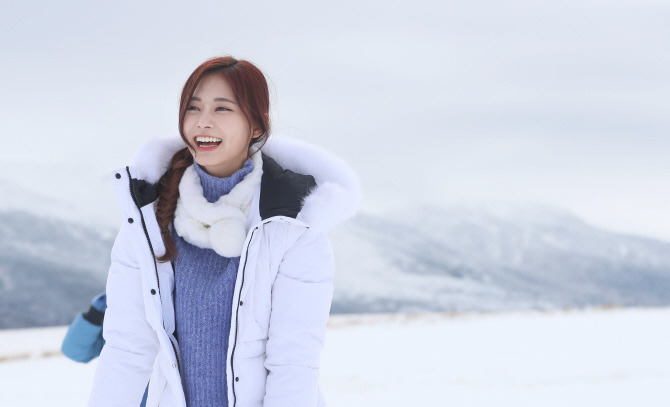 홋카이도 설원에서 트와이스.jpgif | 인스티즈
