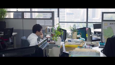 나에게만 그녀가 보이기 시작했다. 천우희 김남길 주연 ＜영화 어느날＞ 02 | 인스티즈