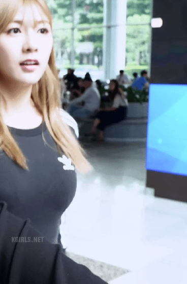 아디다스 원피스 입은 오하영.gif | 인스티즈