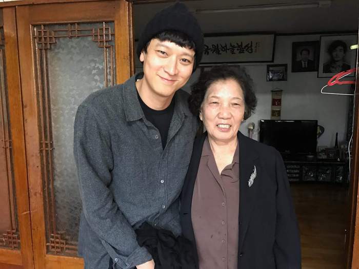 [한밤] 강동원이 꼭 내 아들 같았다는 故이한열 열사 어머니...jpg | 인스티즈