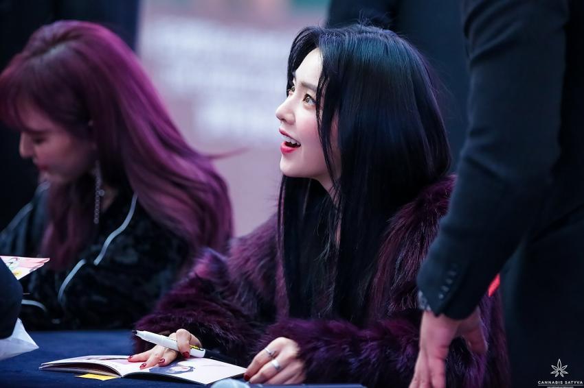 점점 더 예뻐지는 레드벨벳 아이린.jpg | 인스티즈