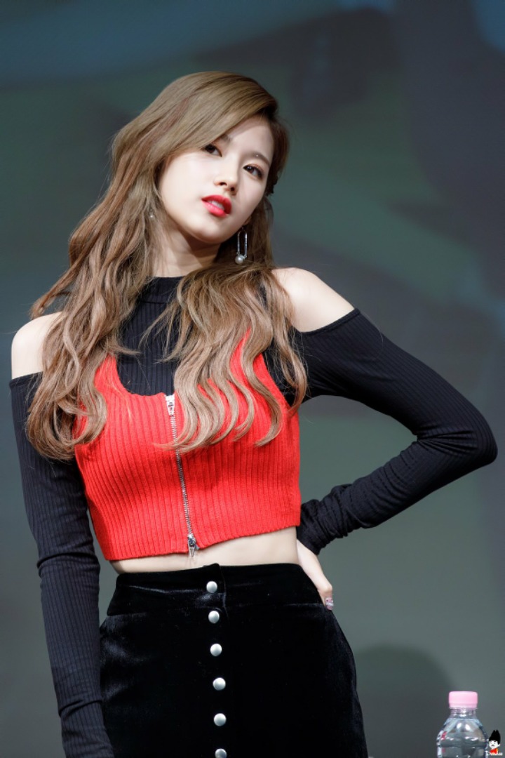 사나한테 제일 먼저 홀려버린 산이.jpgif | 인스티즈