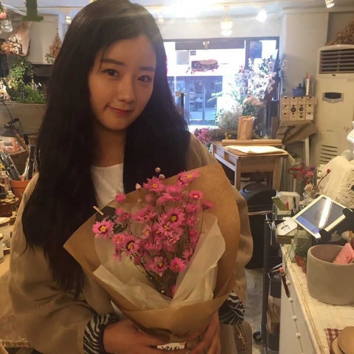 청초한 에이핑크 윤보미 | 인스티즈